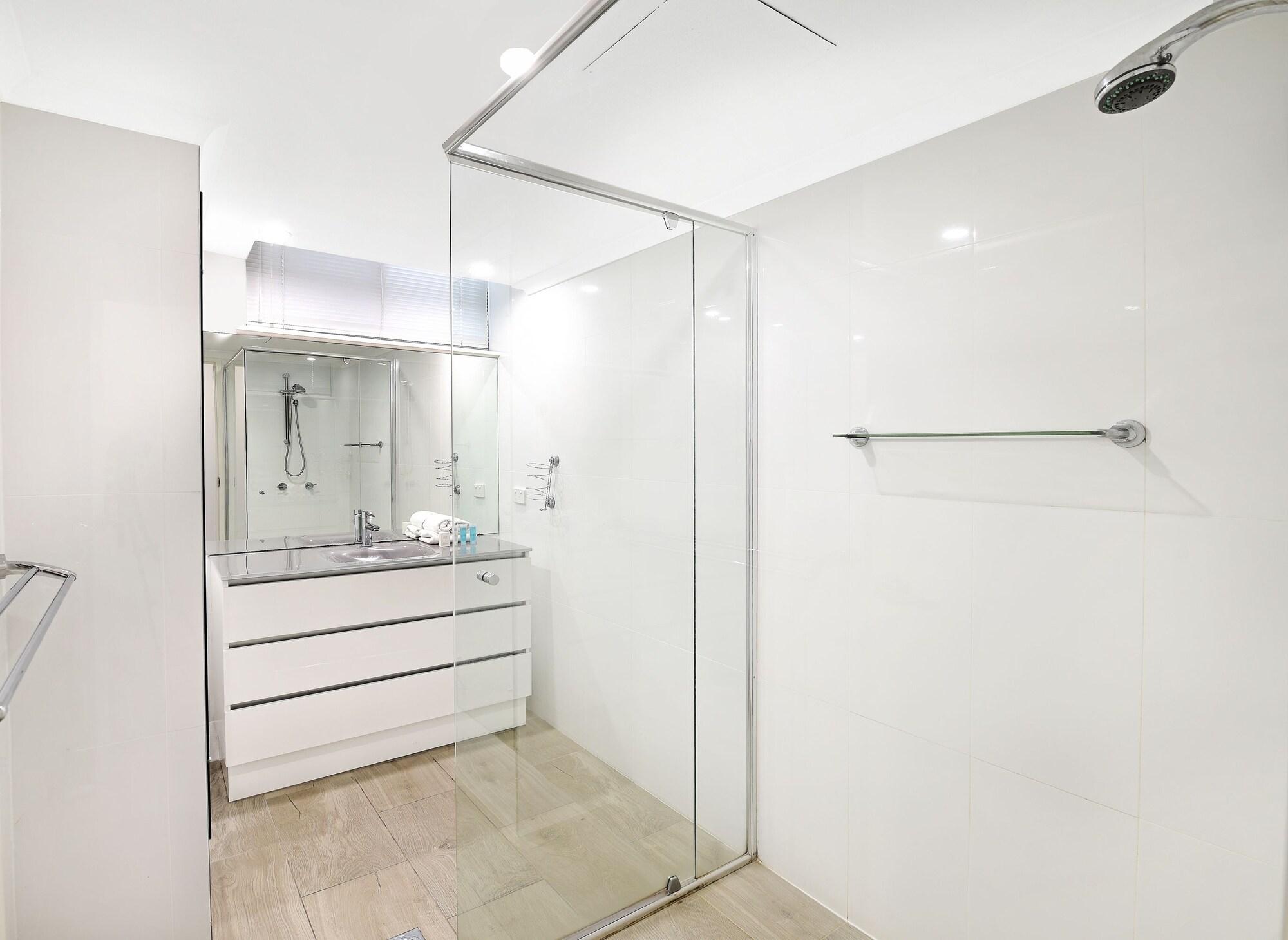 Broadbeach Travel Inn Apartments Gold Coast Kültér fotó