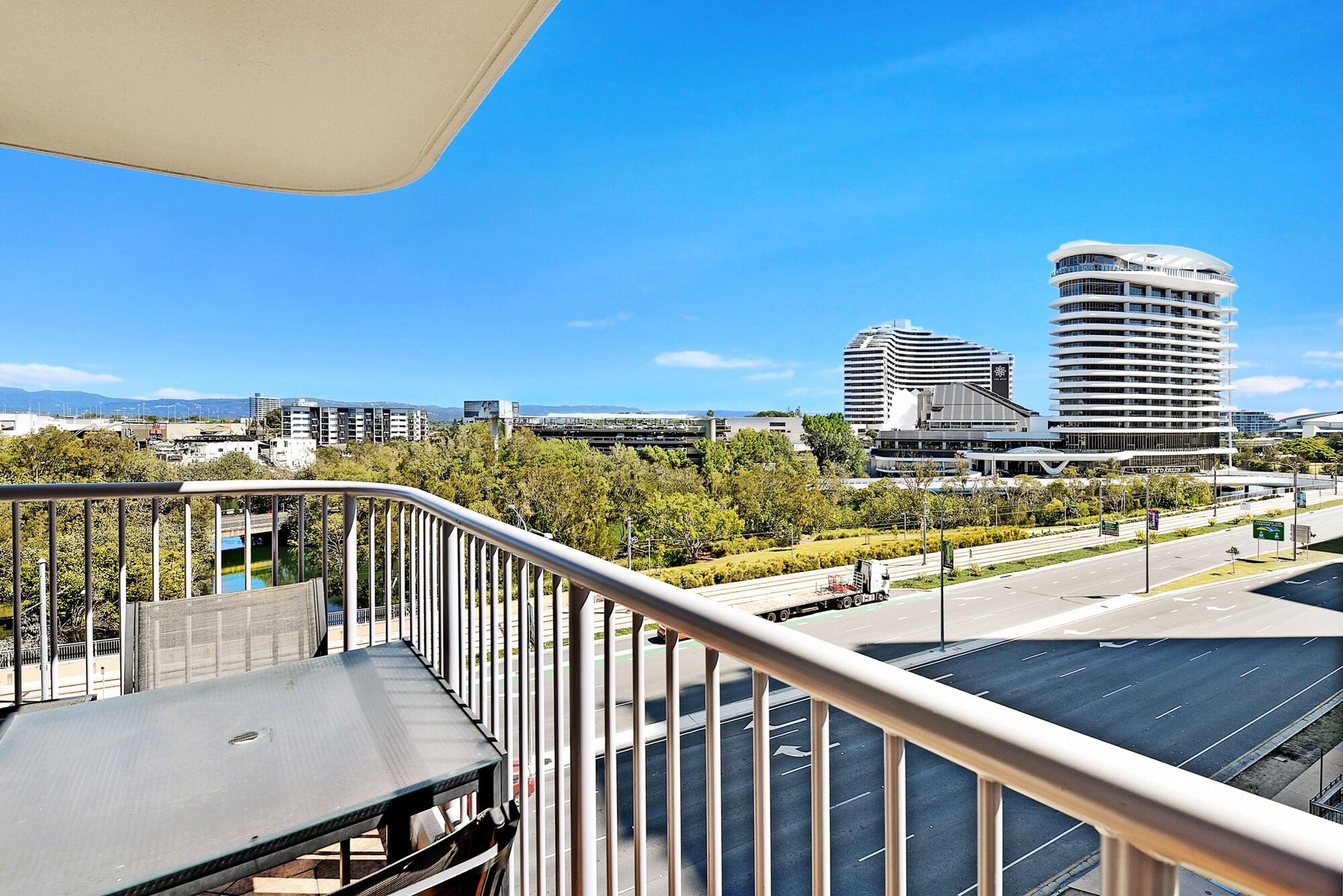 Broadbeach Travel Inn Apartments Gold Coast Kültér fotó