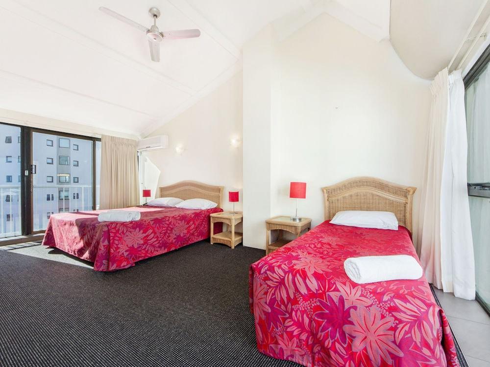 Broadbeach Travel Inn Apartments Gold Coast Kültér fotó