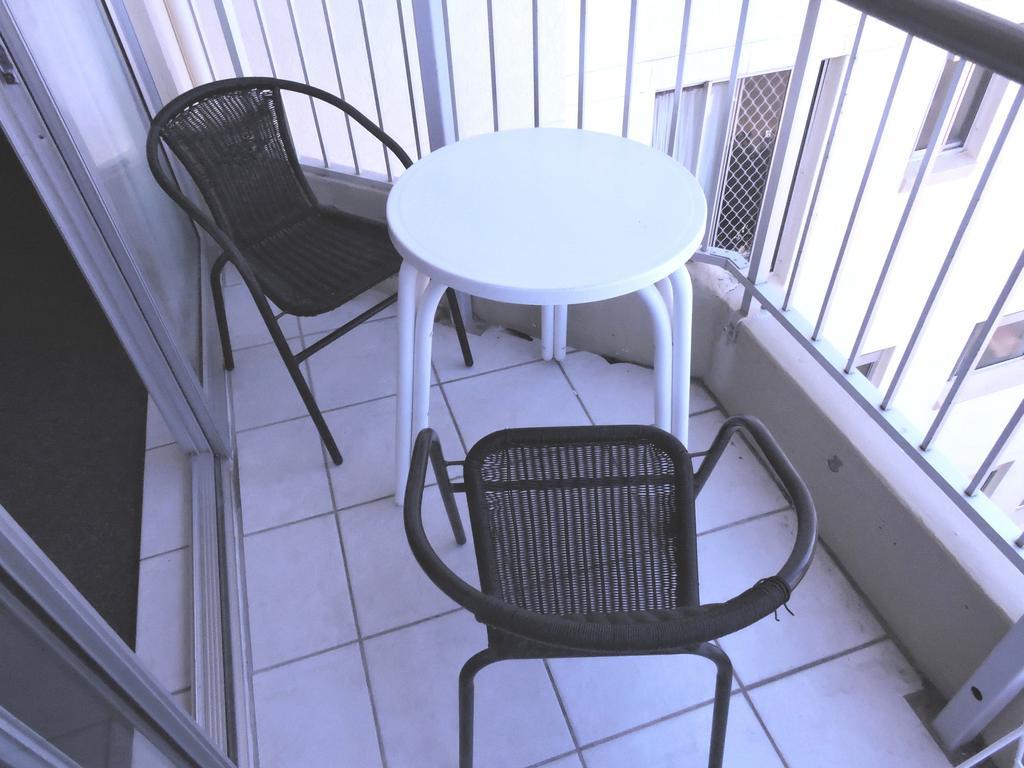 Broadbeach Travel Inn Apartments Gold Coast Kültér fotó